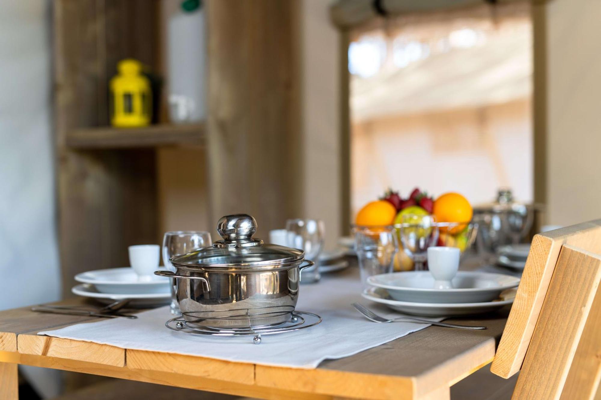 Easyatent Safari Tent Lanterna Červar-Porat Værelse billede