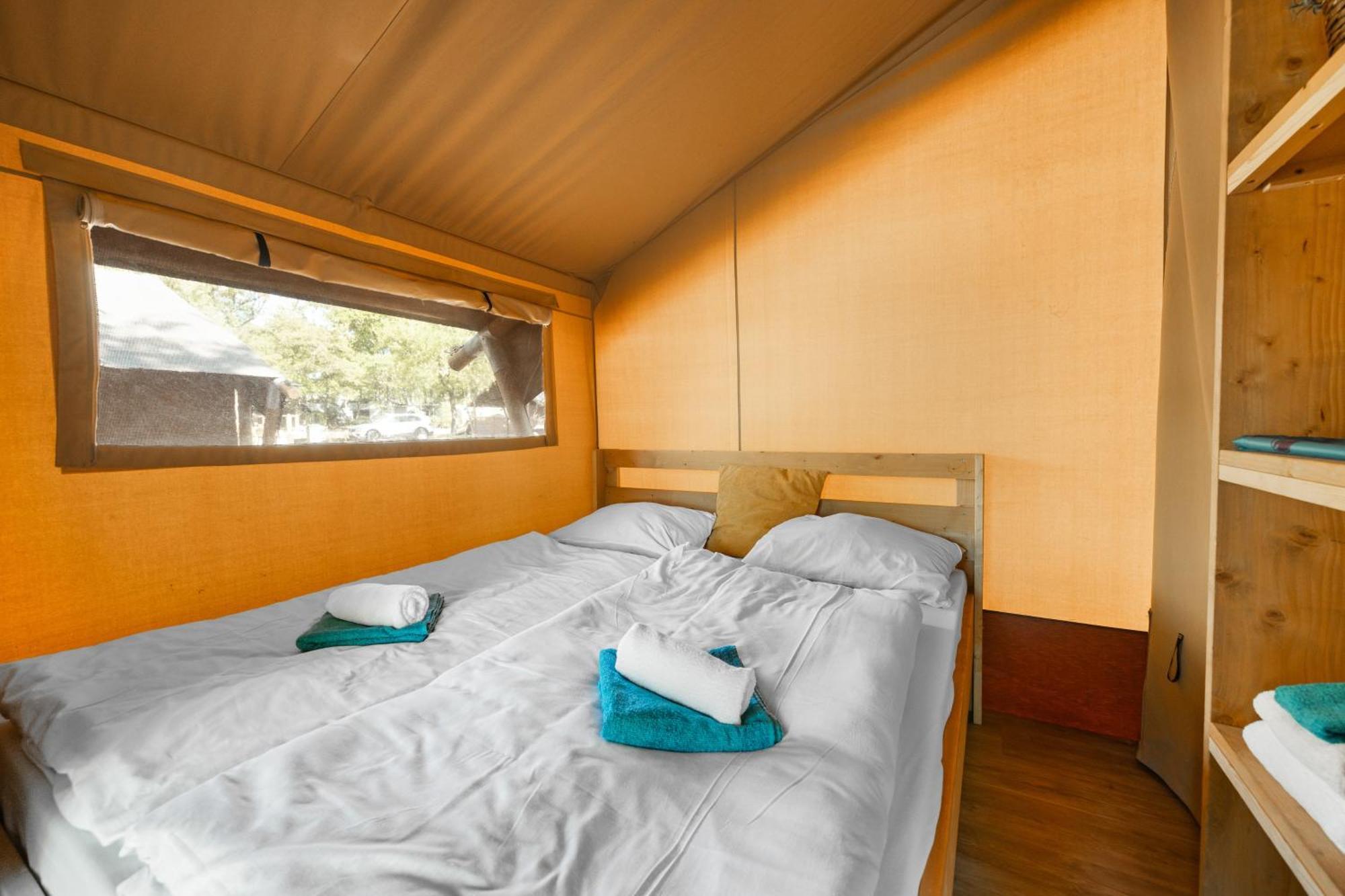 Easyatent Safari Tent Lanterna Červar-Porat Værelse billede