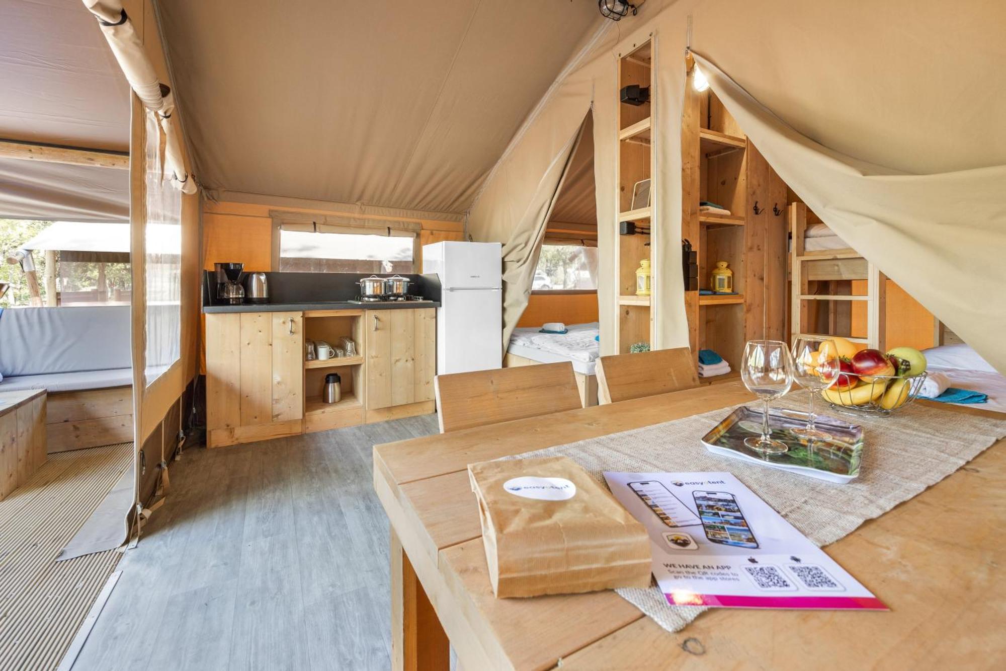 Easyatent Safari Tent Lanterna Červar-Porat Værelse billede
